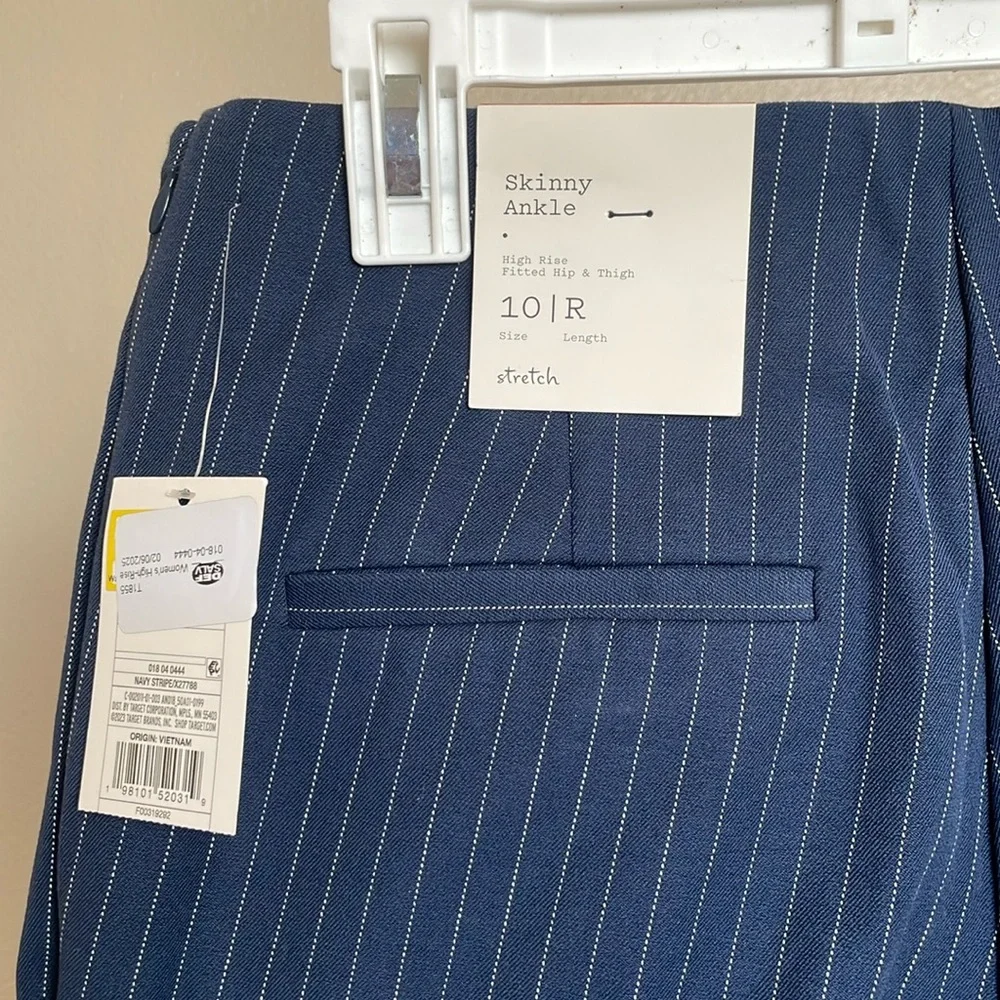 A New Day High Rise Skinny Ankle Stretch Navy Stipe Pants size 10 R - Picture 3 of 6